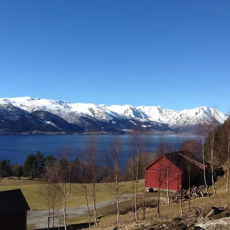 Διαμέρισμα Vangsnes - Charming With Fjord View *